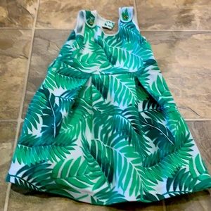 Green toddler dress, in great condition.